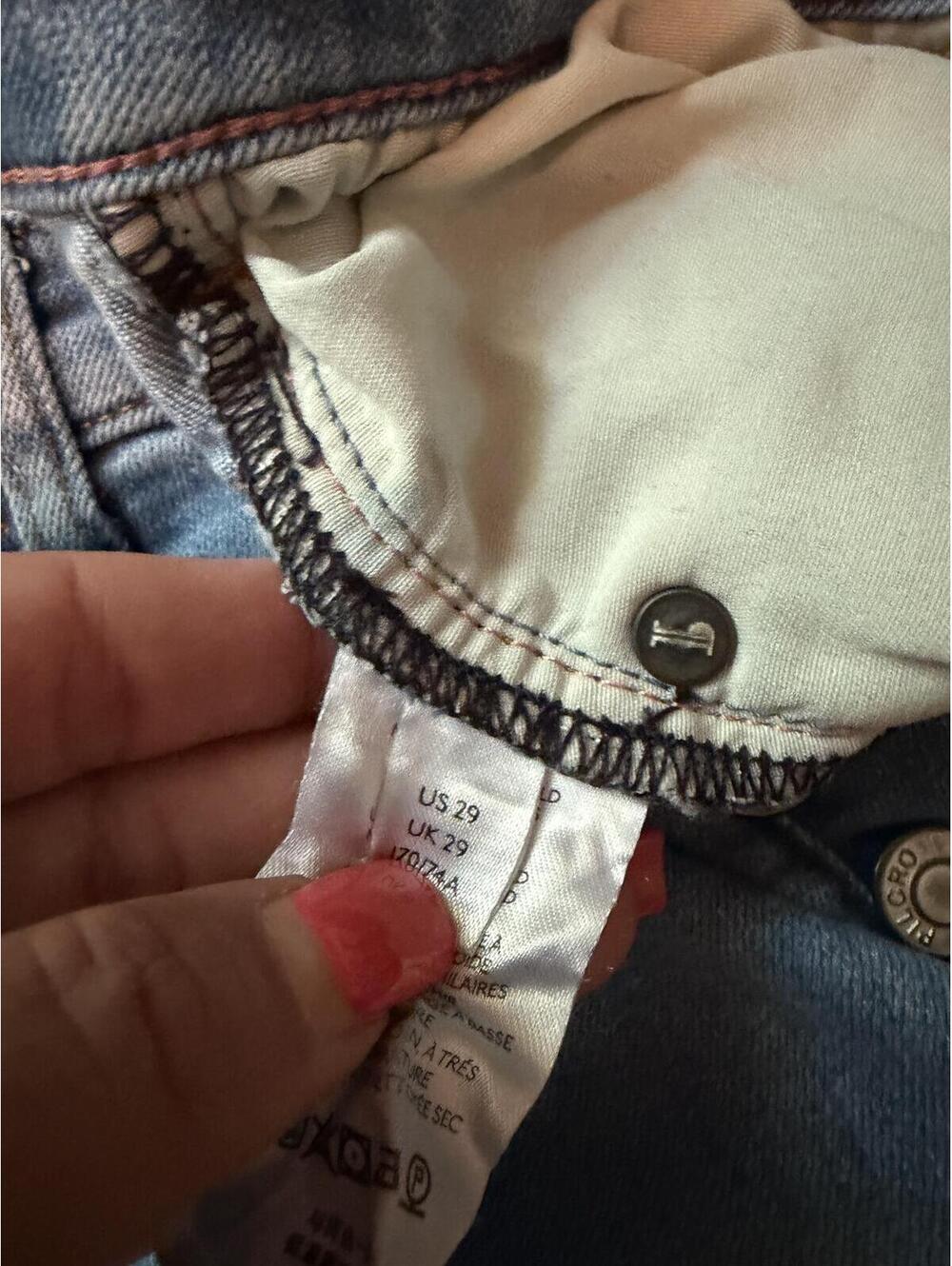 Anthropologie Pilcro Button Fly Jean Women’s 29 - Picture 4 of 7